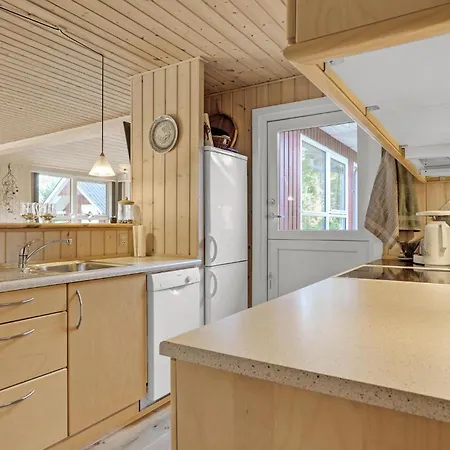 Cozy In Blvand With Kitchen Holiday home *